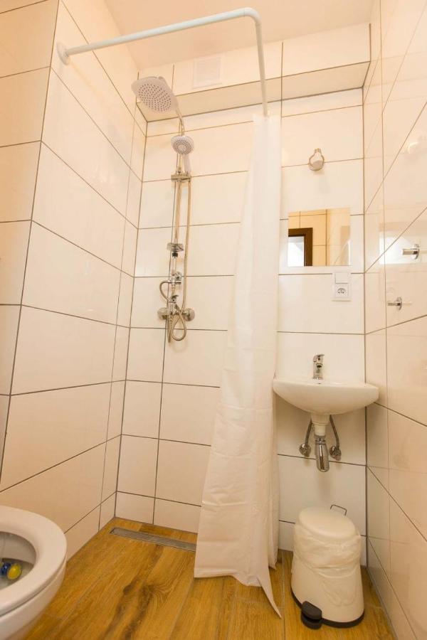 Winnica Anna Noclegi Krosnice Zewnętrze zdjęcie
